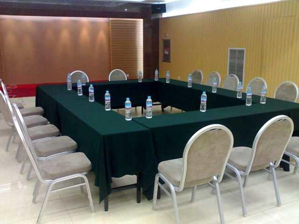 Jinan Hairun International Business Hotel Exterior photo